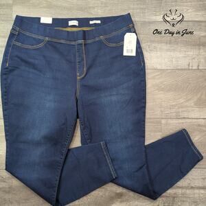 Wonderly Plus Size Pull On Super Skinny Jeans Size 20W